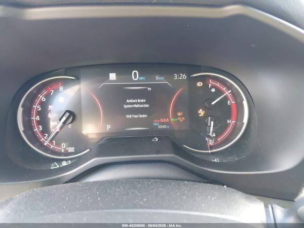 2025 TOYOTA RAV4 XLE