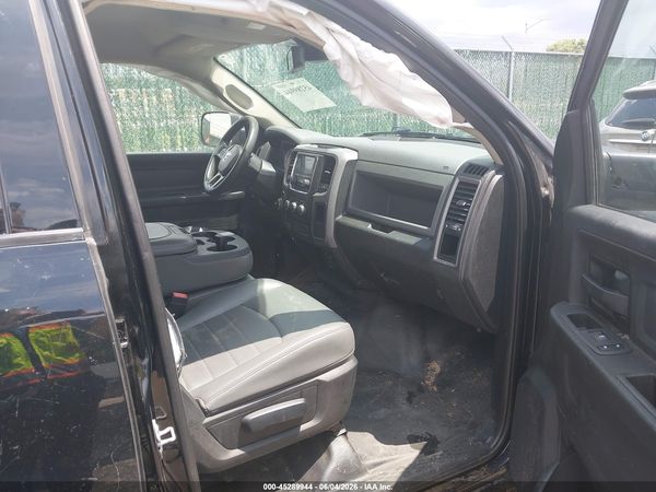 2020 RAM 1500 CLASSIC TRADESMAN  4X2 5'7 BOX