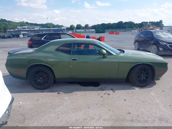 2018 DODGE CHALLENGER SXT