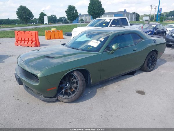 2018 DODGE CHALLENGER SXT