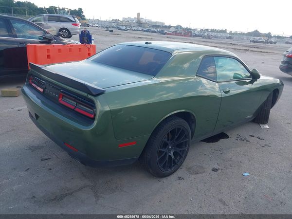 2018 DODGE CHALLENGER SXT