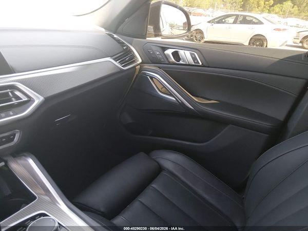 2022 BMW X6 XDRIVE40I