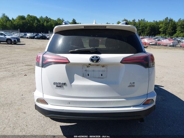 2016 TOYOTA RAV4 LE