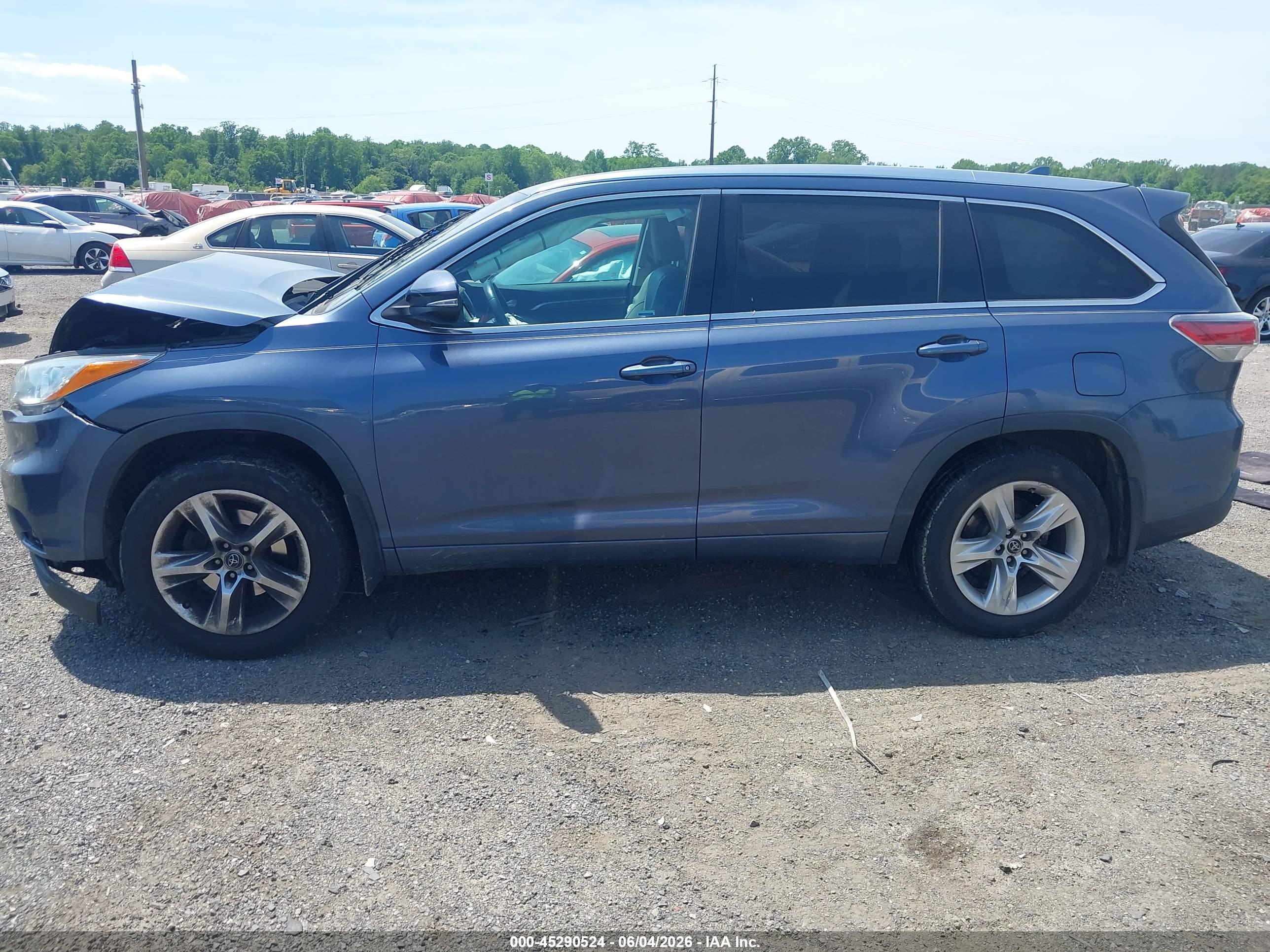 2016 TOYOTA HIGHLANDER LIMITED V6