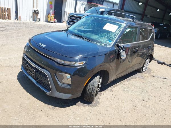 2022 KIA SOUL LX