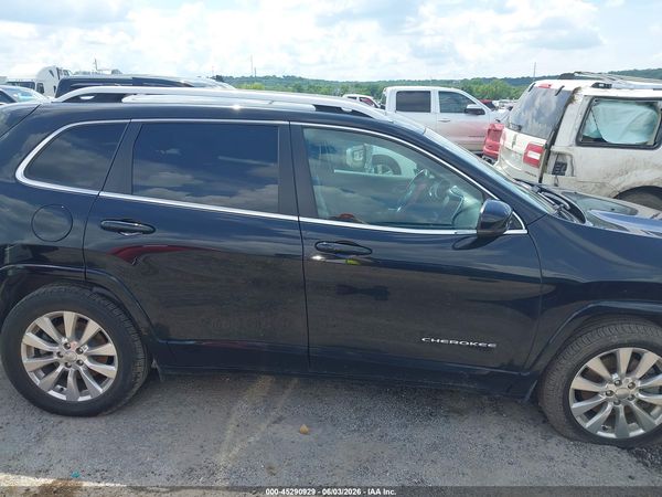 2017 JEEP CHEROKEE OVERLAND FWD