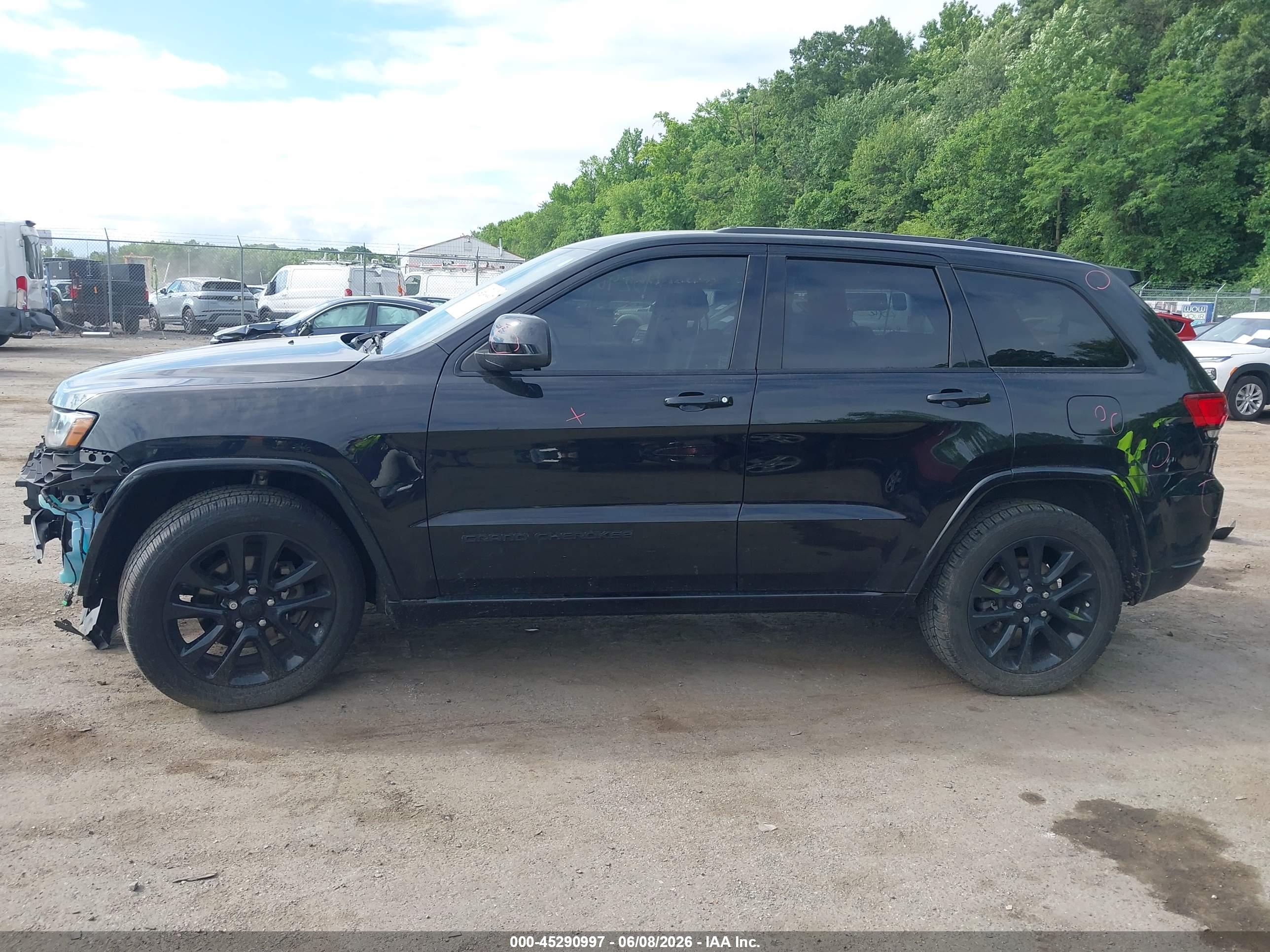 2018 JEEP GRAND CHEROKEE ALTITUDE 4X2