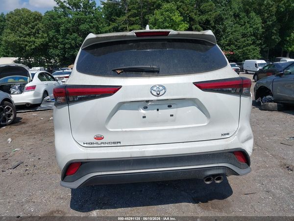 2023 TOYOTA HIGHLANDER XSE