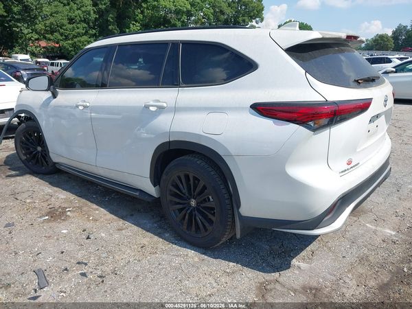 2023 TOYOTA HIGHLANDER XSE