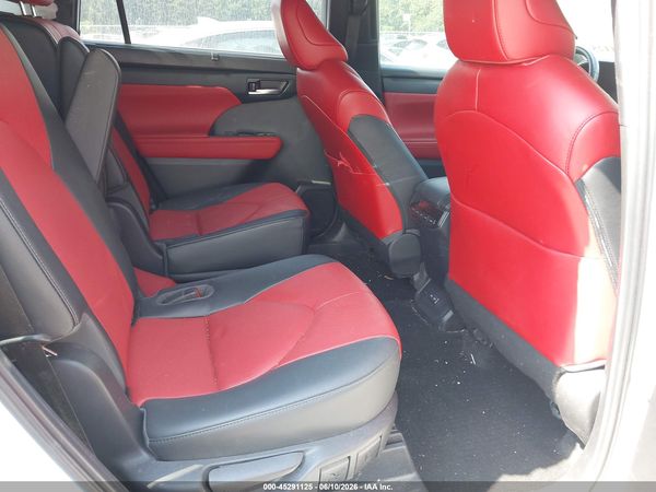 2023 TOYOTA HIGHLANDER XSE