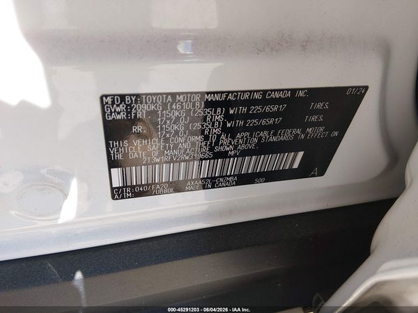 2024 TOYOTA RAV4 XLE