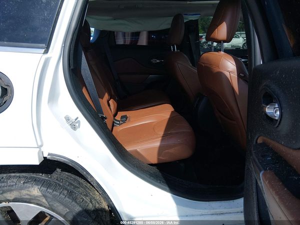 2019 JEEP CHEROKEE OVERLAND 4X4