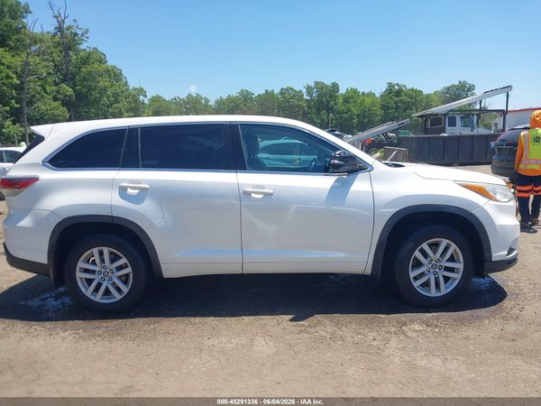 2016 TOYOTA HIGHLANDER LE V6