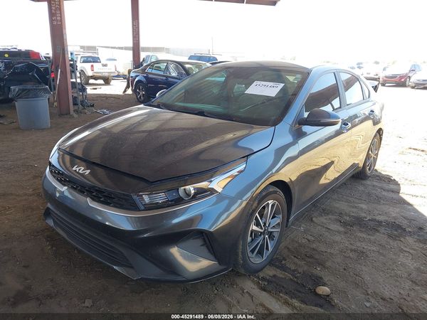 2022 KIA FORTE LXS