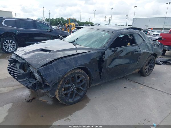 2022 DODGE CHALLENGER SXT