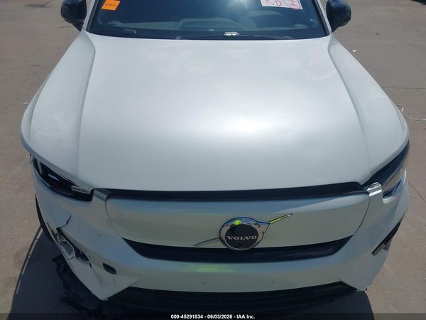 2024 VOLVO C40 RECHARGE PURE ELECTRIC TWIN ULTIMATE