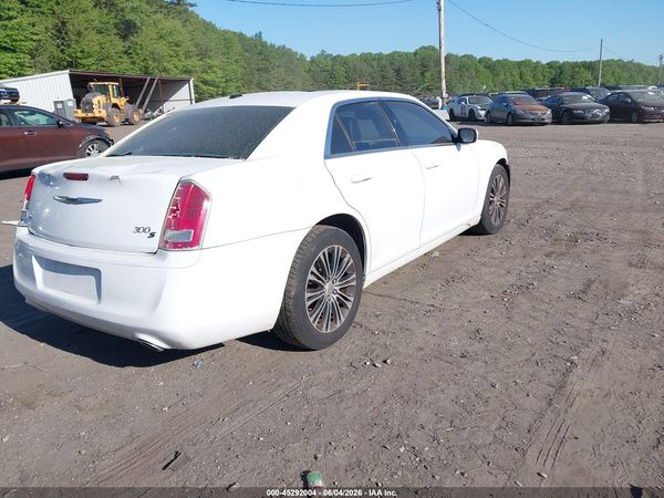 2013 CHRYSLER 300 300S V6 — I4
