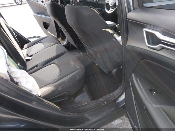 2025 KIA SPORTAGE LX