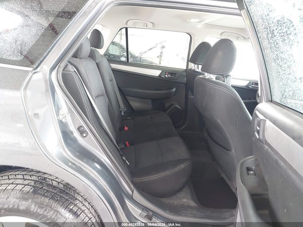 2019 SUBARU OUTBACK 2.5I PREMIUM — I8