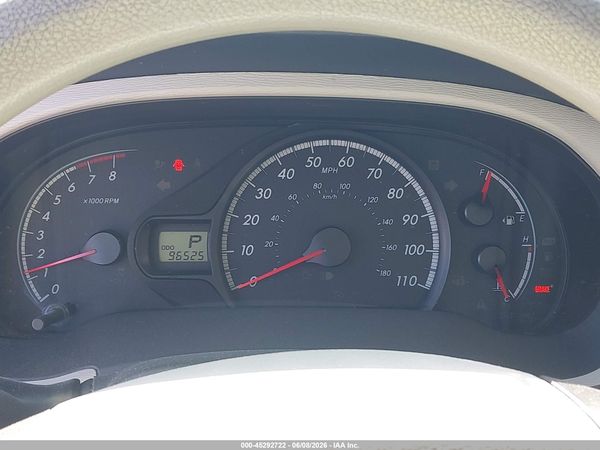 2014 TOYOTA SIENNA L V6 7 PASSENGER — I7