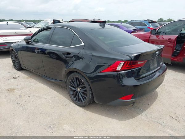 2016 LEXUS IS 200T