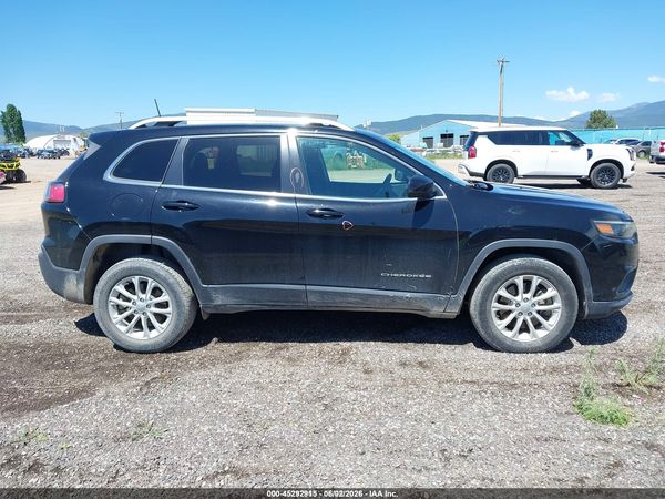 2019 JEEP CHEROKEE LATITUDE 4X4