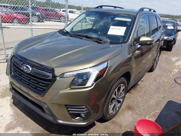 2022 SUBARU FORESTER LIMITED