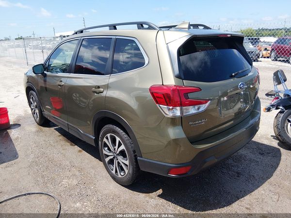 2022 SUBARU FORESTER LIMITED