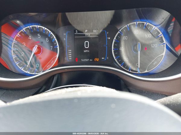 2020 CHRYSLER VOYAGER LXI