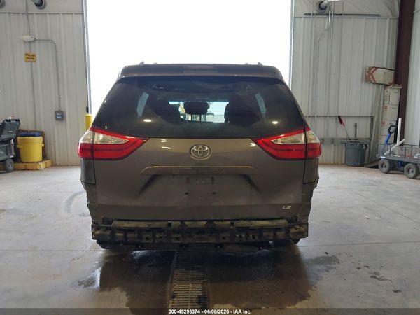 2017 TOYOTA SIENNA LE 8 PASSENGER