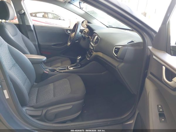 2017 HYUNDAI IONIQ HYBRID BLUE