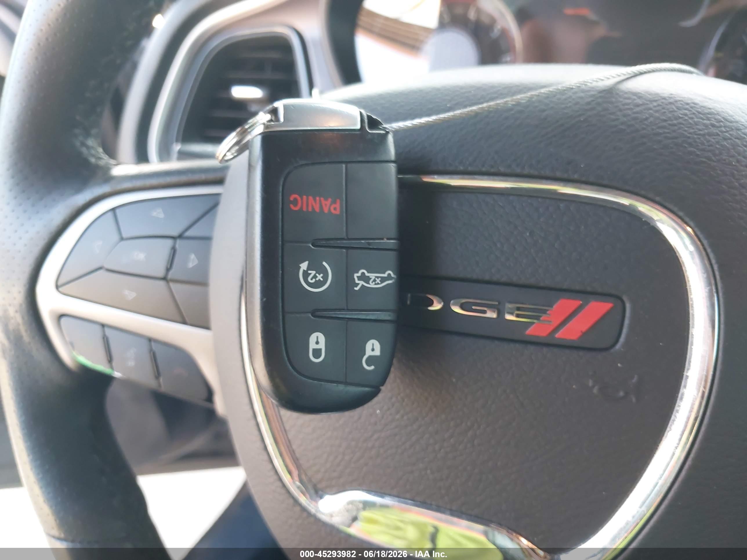 2019 DODGE CHALLENGER SXT