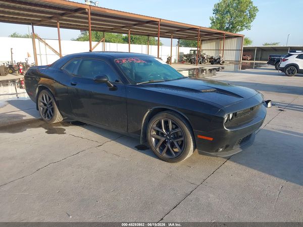 2019 DODGE CHALLENGER SXT