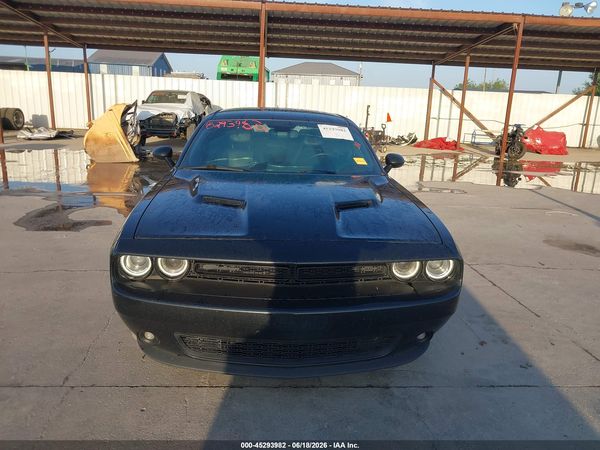 2019 DODGE CHALLENGER SXT