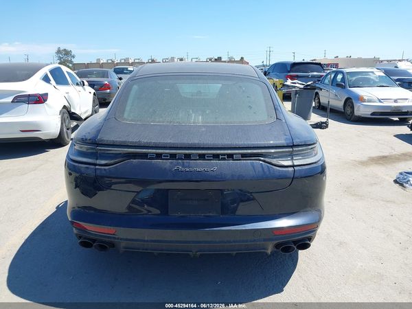 2023 PORSCHE PANAMERA