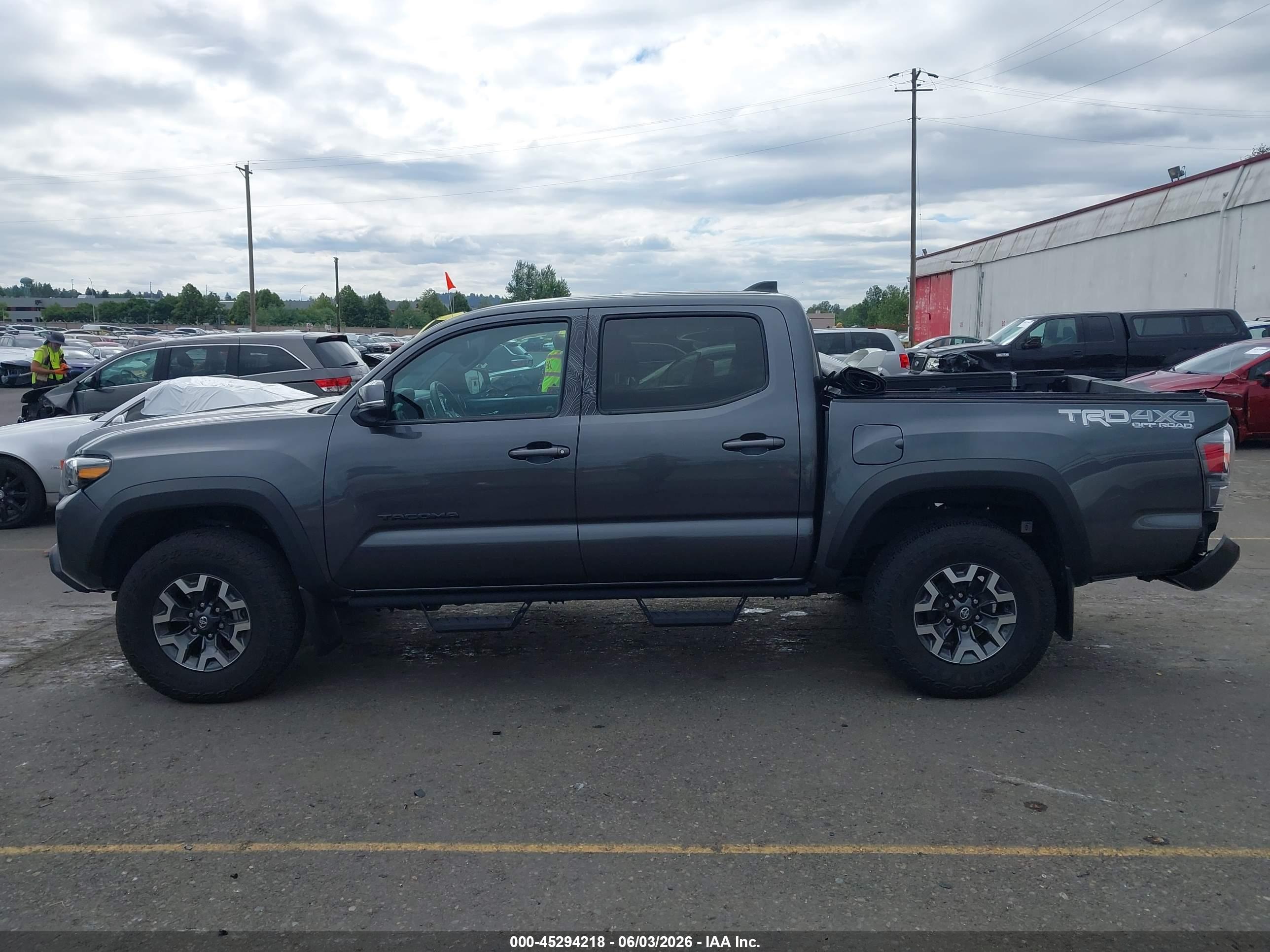 2023 TOYOTA TACOMA TRD OFF ROAD