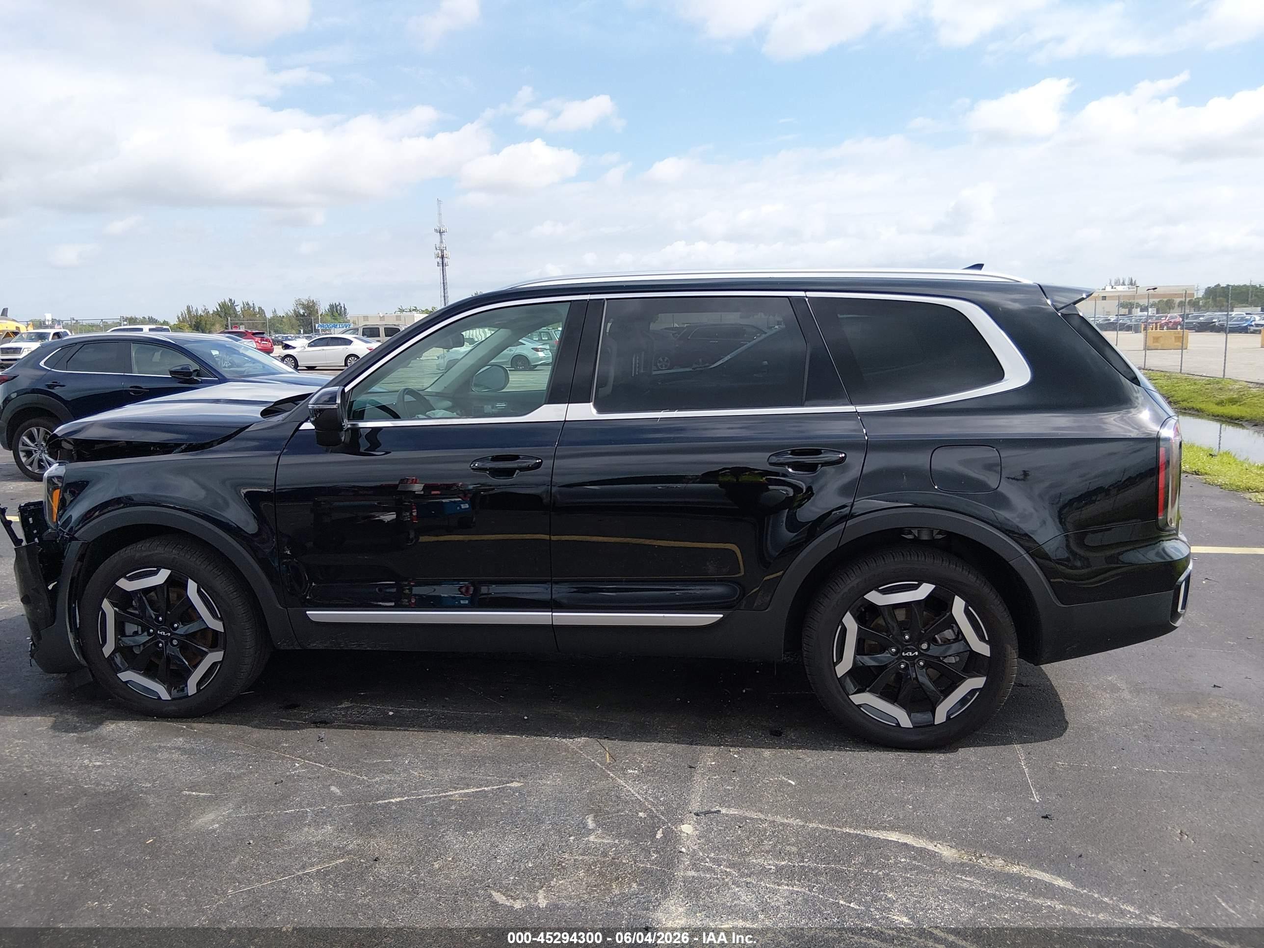 2025 KIA TELLURIDE EX