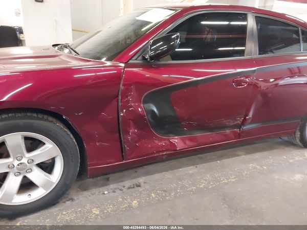 2017 DODGE CHARGER SE RWD