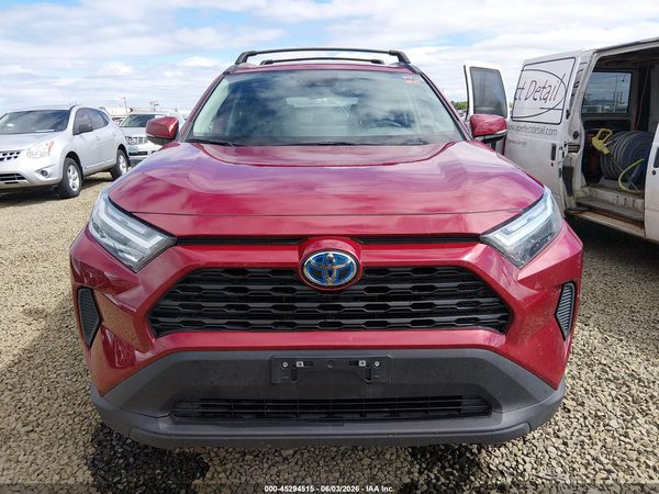 2024 TOYOTA RAV4 HYBRID XLE