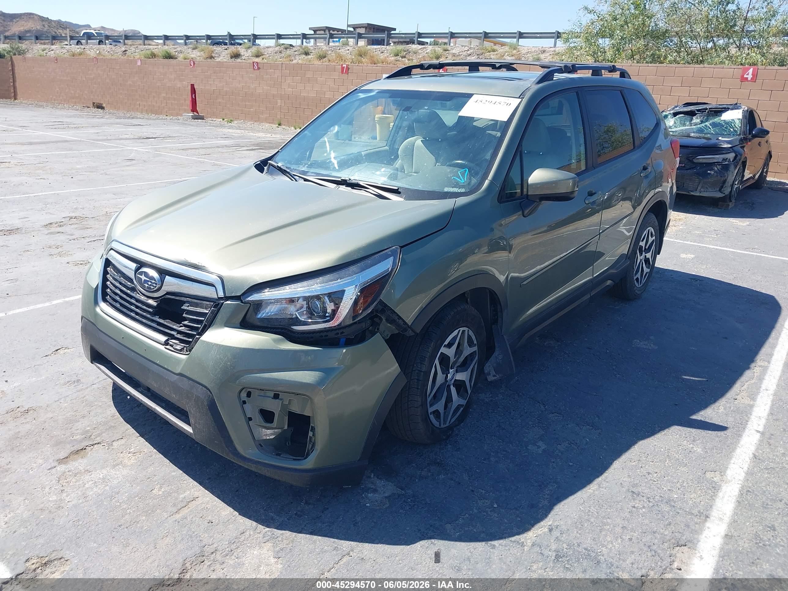 2019 SUBARU FORESTER PREMIUM — I2