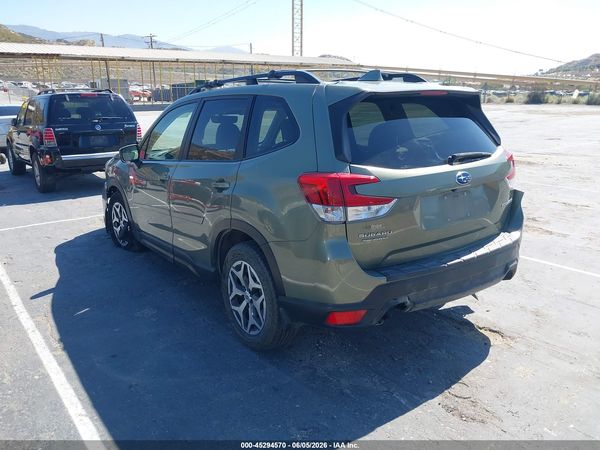 2019 SUBARU FORESTER PREMIUM — I3