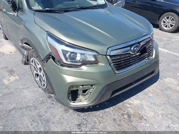2019 SUBARU FORESTER PREMIUM — I6
