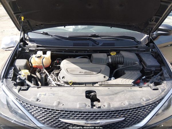 2021 CHRYSLER VOYAGER LXI