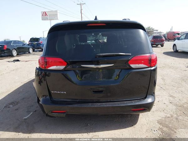 2021 CHRYSLER VOYAGER LXI