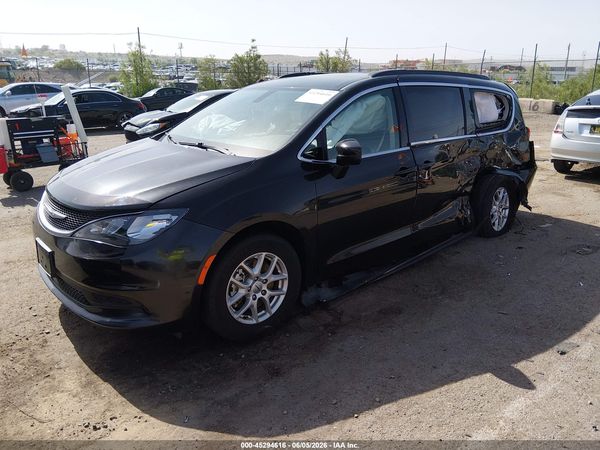 2021 CHRYSLER VOYAGER LXI