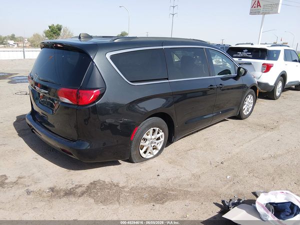 2021 CHRYSLER VOYAGER LXI