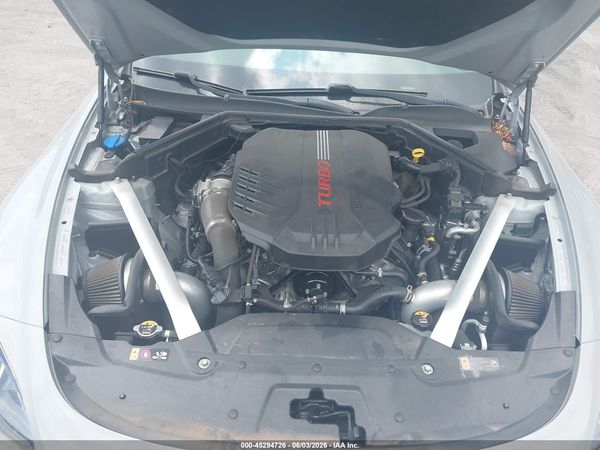 2019 KIA STINGER GT1