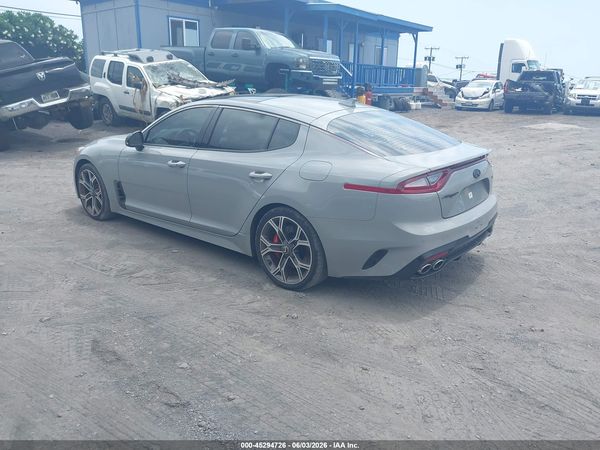 2019 KIA STINGER GT1