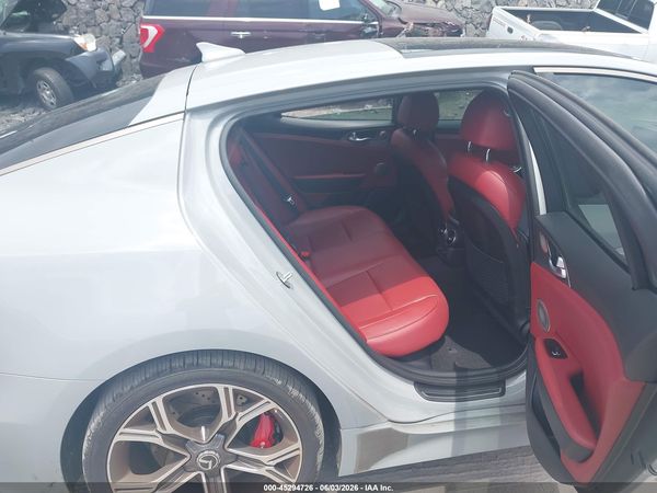 2019 KIA STINGER GT1