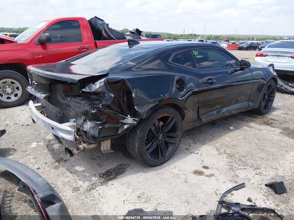 2022 CHEVROLET CAMARO RWD  1LT — I4